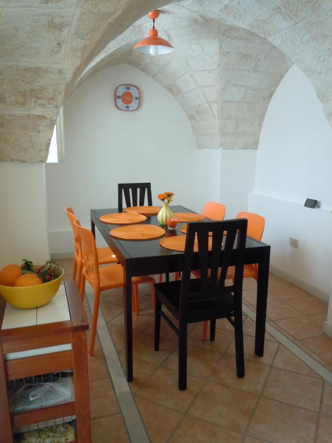 Casa Josephina - Three Level Stone Home With Balcony, 2 Roof Terraces & Sea Views Ostuni Eksteriør billede