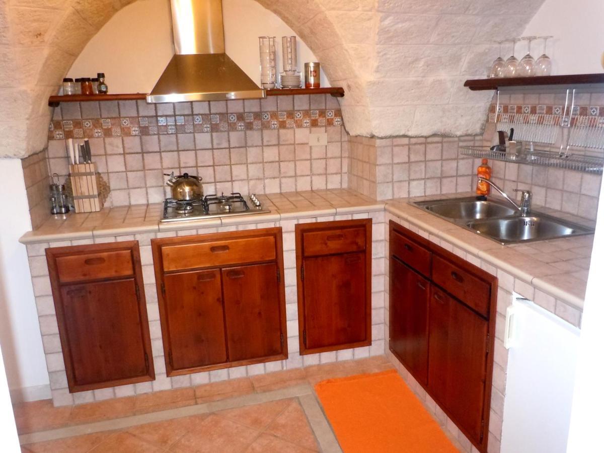 Casa Josephina - Three Level Stone Home With Balcony, 2 Roof Terraces & Sea Views Ostuni Eksteriør billede